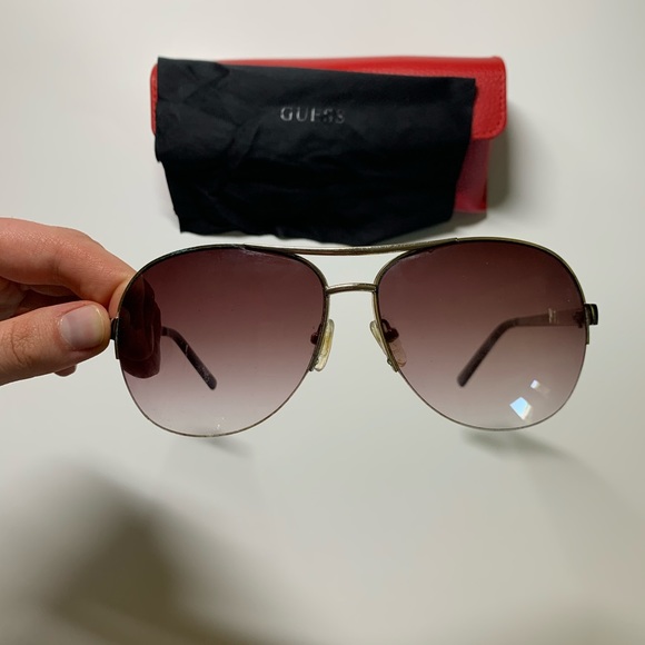 Guess Sunglasses - Picture 5 of 6